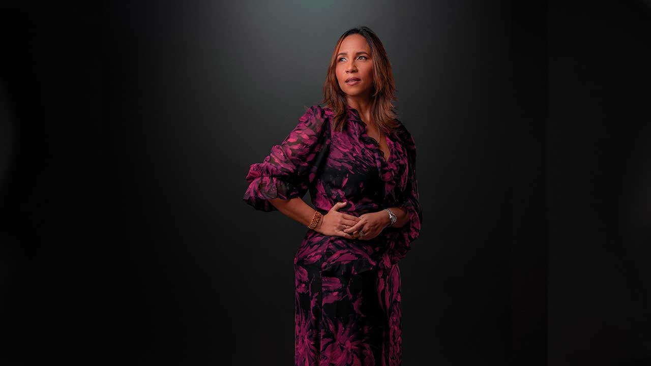 Jacqueline Mora, Turismo, Mujeres Poderosas, Forbes